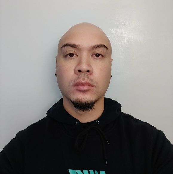 Meet your Posher, Jonathan - Picture 1 of 1